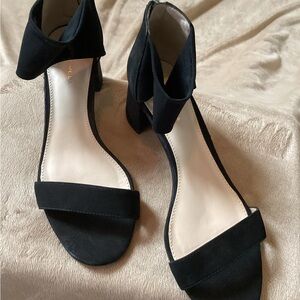 New-never worn Pelle Moda Black Sandals with Suede Finish and Mesh Ankle Strap